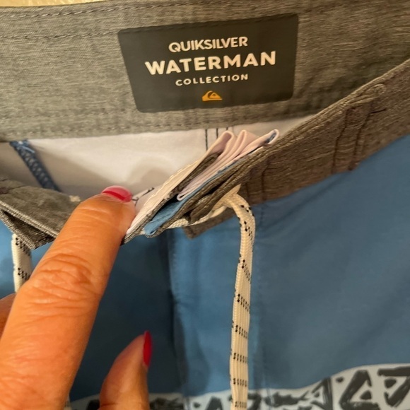 Quicksilver Waterman Mens Board short Swim Trunks Sz 40 EUC - Picture 3 of 7